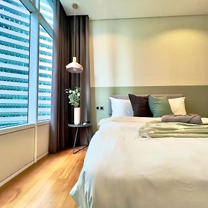 Appartement à 3 Chambres à Coucher