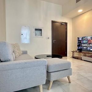Appartement à 2 Chambres à Coucher