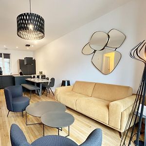Appartement à 2 Chambres à Coucher