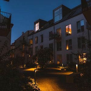 Ivis House - Elegant Apartment With Church View In Vilnius Old Town