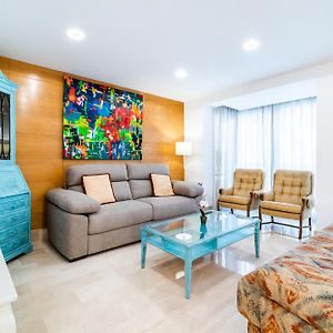 Appartement à 2 Chambres à Coucher