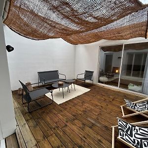 Appartement à 3 Chambres à Coucher