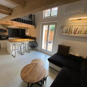Appartement à 2 Chambres à Coucher