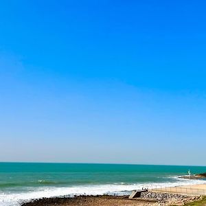 N25 Appartement Pied Sur Mer, La Corniche Rabat