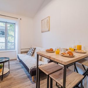 Appartement à 2 Chambres à Coucher