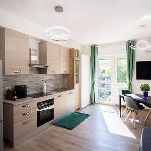 Garbatella Bridge Apartment