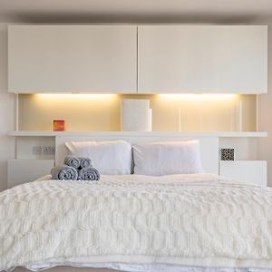 Ultra Luxury! City View Appartment In City Centre!!