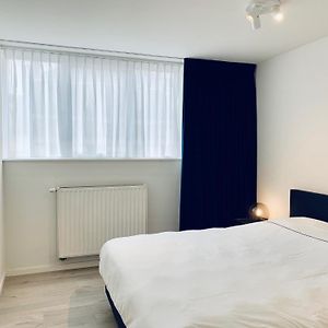 Appartement à 3 Chambres à Coucher