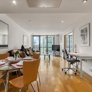 Appartement à 2 Chambres à Coucher
