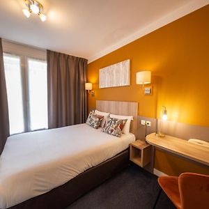 Chambre Confort Lit Queen-Size