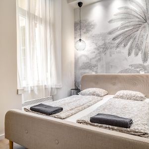 Appartement à 2 Chambres à Coucher