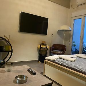Modern Apartment In Athens