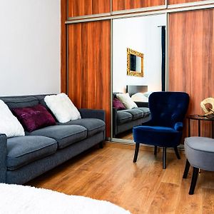 Black Diamond Suite