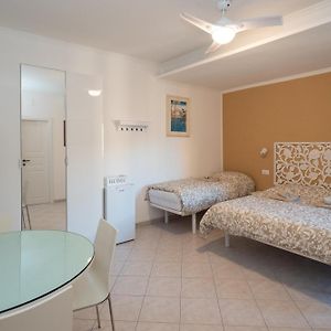 Triple Room A Few Steps From Tiber