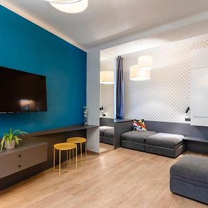 Lighthouse Apartment