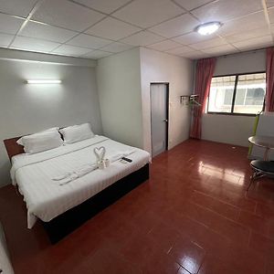 Chambre Standarde Lit King-Size