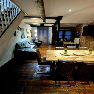 27 Stanley Street Aparthotel By Ustay