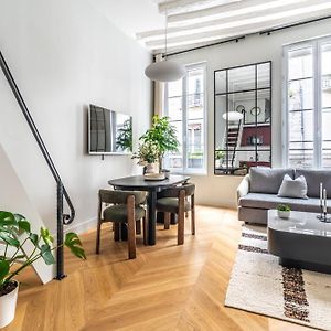 Appartement à 2 Chambres à Coucher