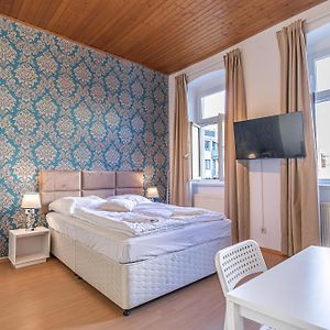Prime Studio Getaway With Easy Access