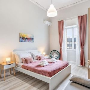 Appartement à 3 Chambres à Coucher