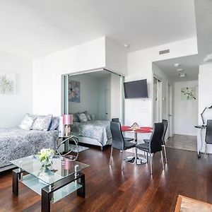 Newdowntown Condo By Unionstationscotiaarena