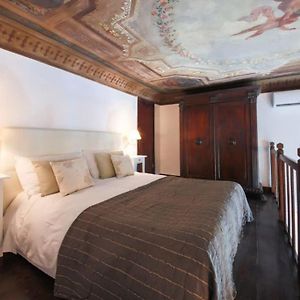 Appartement de Luxe à 3 Chambres à Coucher