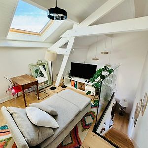 Appartement à 2 Chambres à Coucher