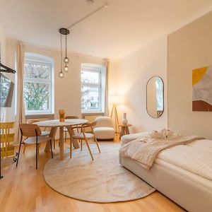 Appartement à 2 Chambres à Coucher