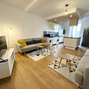 La Maison D'Hotes - 8 Bdr - Wifi - Gare