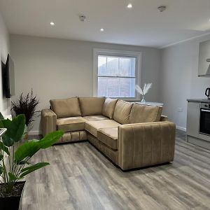 Appartement de Luxe à 2 Chambres à Coucher