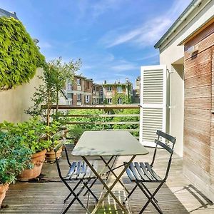 Montmartre, Patio! Sacre-Coeur! Stylish Duplex!