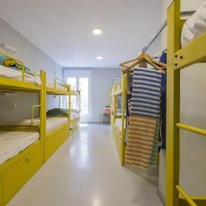 Chambre Juste Pour Femmes Dortoir