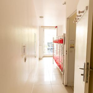 Dormitory Room Mixed
