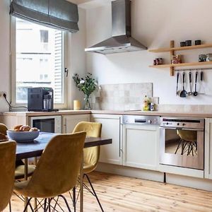 Appartement à 3 Chambres à Coucher