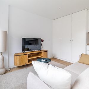Appartement à 2 Chambres à Coucher