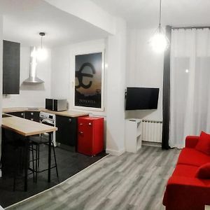 Coqueto Apartamento Con Garaje Al Lado De La Playa