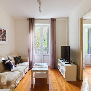 Appartement à 3 Chambres à Coucher