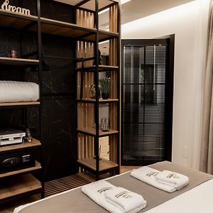 B Comfort Apartments