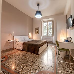 Private Bathroom King Room