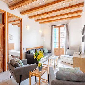 Appartement à 2 Chambres à Coucher