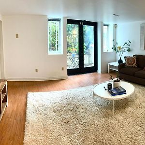 Charming Private Kitsilano Suite
