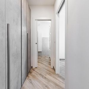 Appartement à 2 Chambres à Coucher