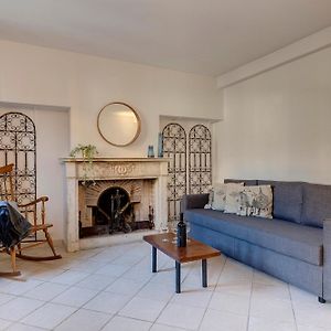 Appartement à 3 Chambres à Coucher
