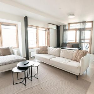 2Ndhomes Glorious 1Br Apartment With Sauna In Kamppi Center