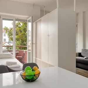 Joivy Cosy Studio With Balcony Near The City Centre