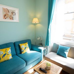 Appartement à 3 Chambres à Coucher
