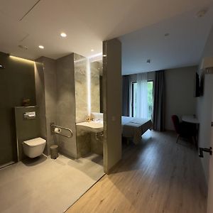 Chambre Double avec Accès aux Personnes Handicapées