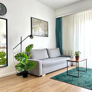 Appartement à 2 Chambres à Coucher