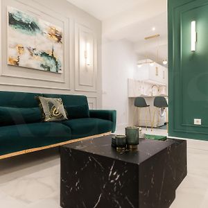 Glamorous Flat In The Heart Of Malaga By Rems