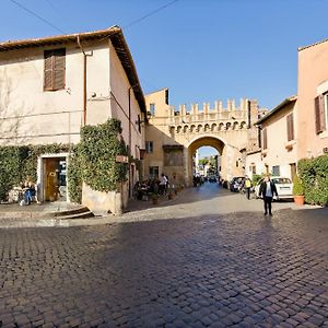 Trastevere House With Balcony,Quiet New